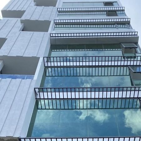 Aparthotel Dlux Bach Dang Ho Chi Minh Zewnętrze zdjęcie